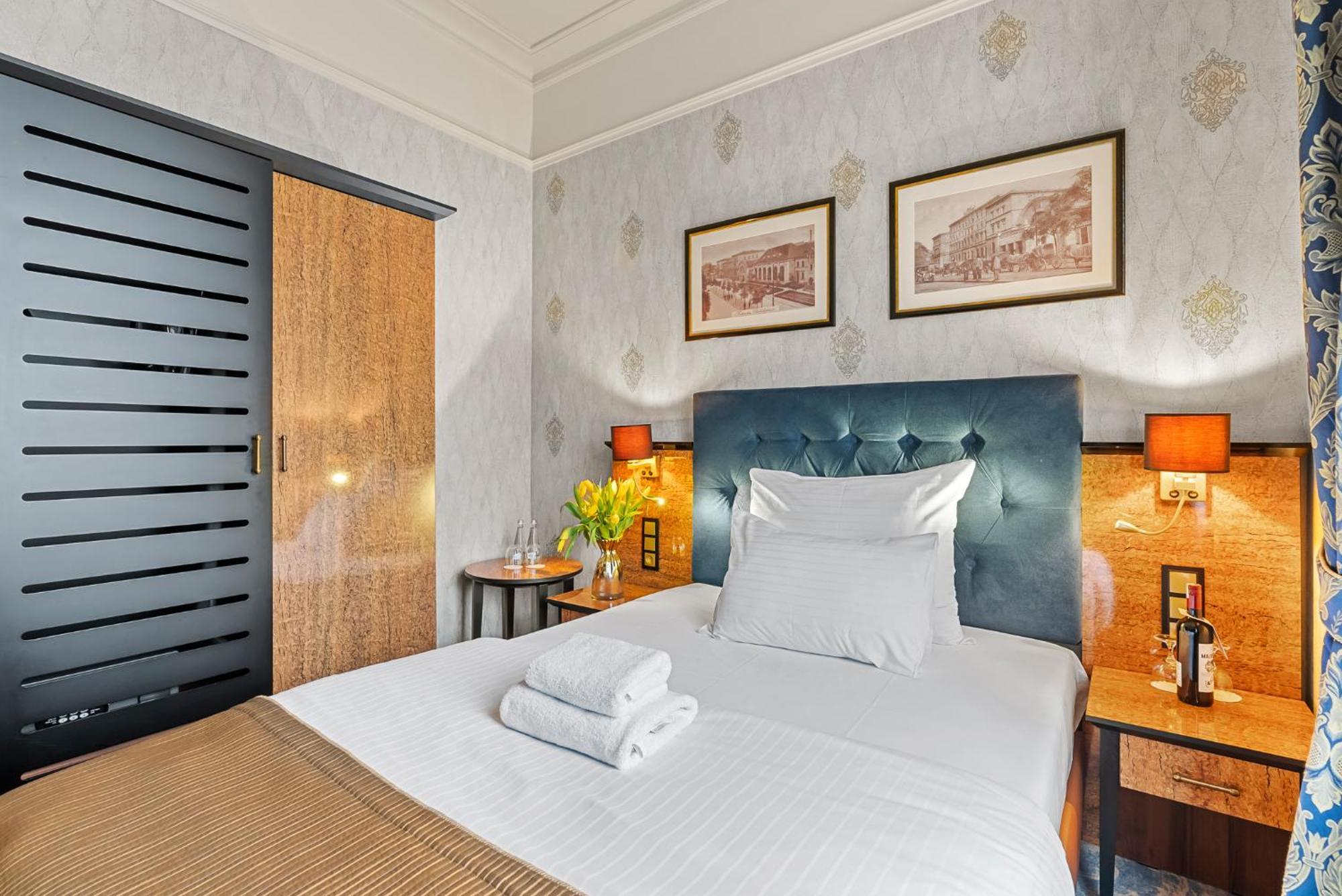 Superior Classic Single Room